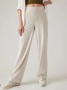 Athleta Delancey Straight Leg Pant XXS Petite | NWT | Stone/Sand Sculptек Light